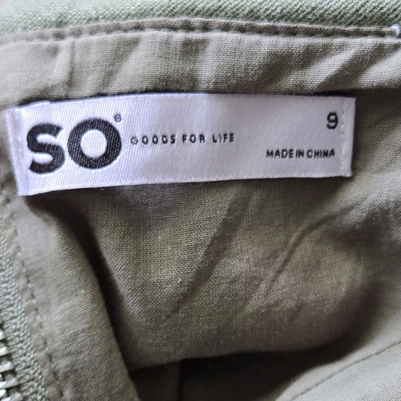 SO Womens Size 9 Olive Green Sleeveless Dress With Pockets - Picture 5 of 11